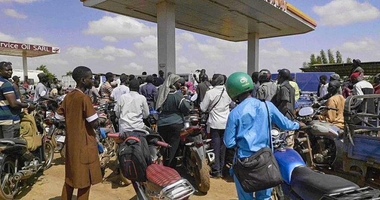 Mali: France advises its citizens to leave the country as soon as possible