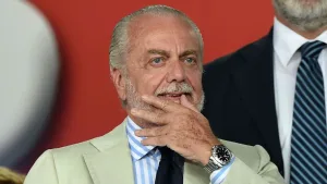 Napoli president De Laurentiis clears air on Conte resigning