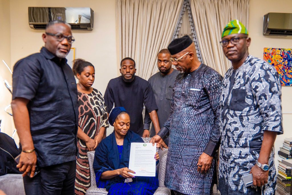 Governor Dapo Abiodun visits Awolowo family to mourn Segun