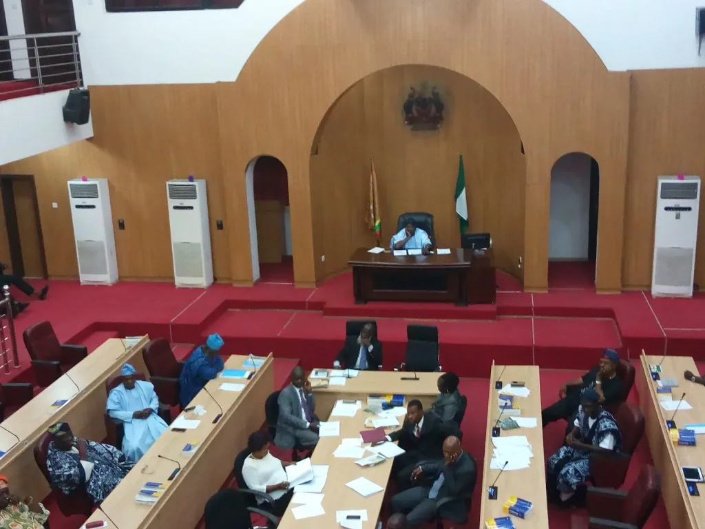 Osun Assembly passes judiciary and traffic bills Osun Assembly passes Multi-Door Court, Traffic Regulation Bills