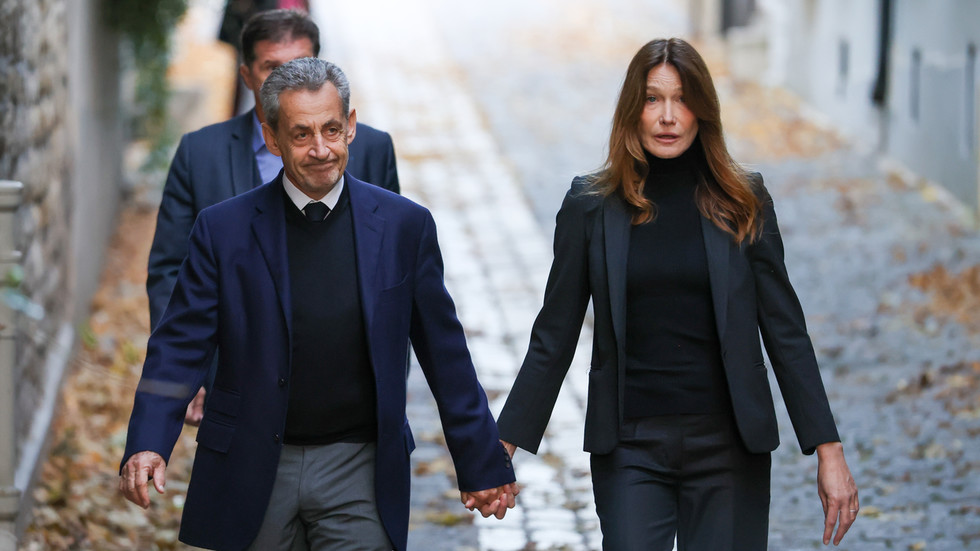Sarkozy released from prison despite conviction — RT World News