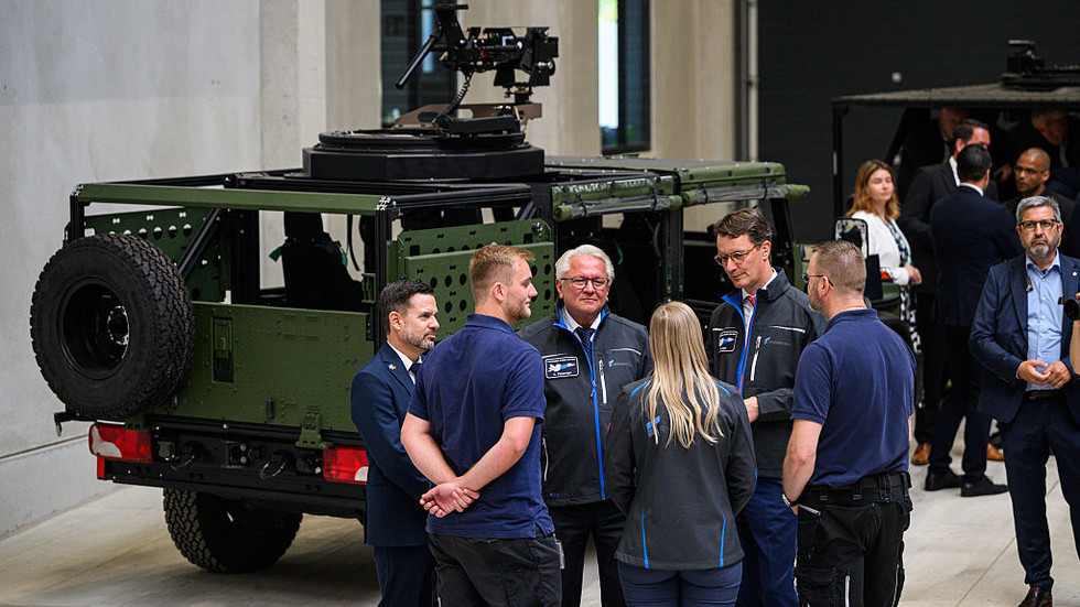 Arms industry investors in panic over Ukraine peace talks — RT Business News