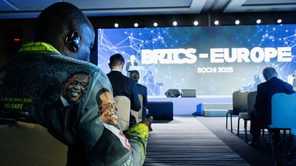 Europe forum in Sochi highlights shift toward Eurasia — RT World News