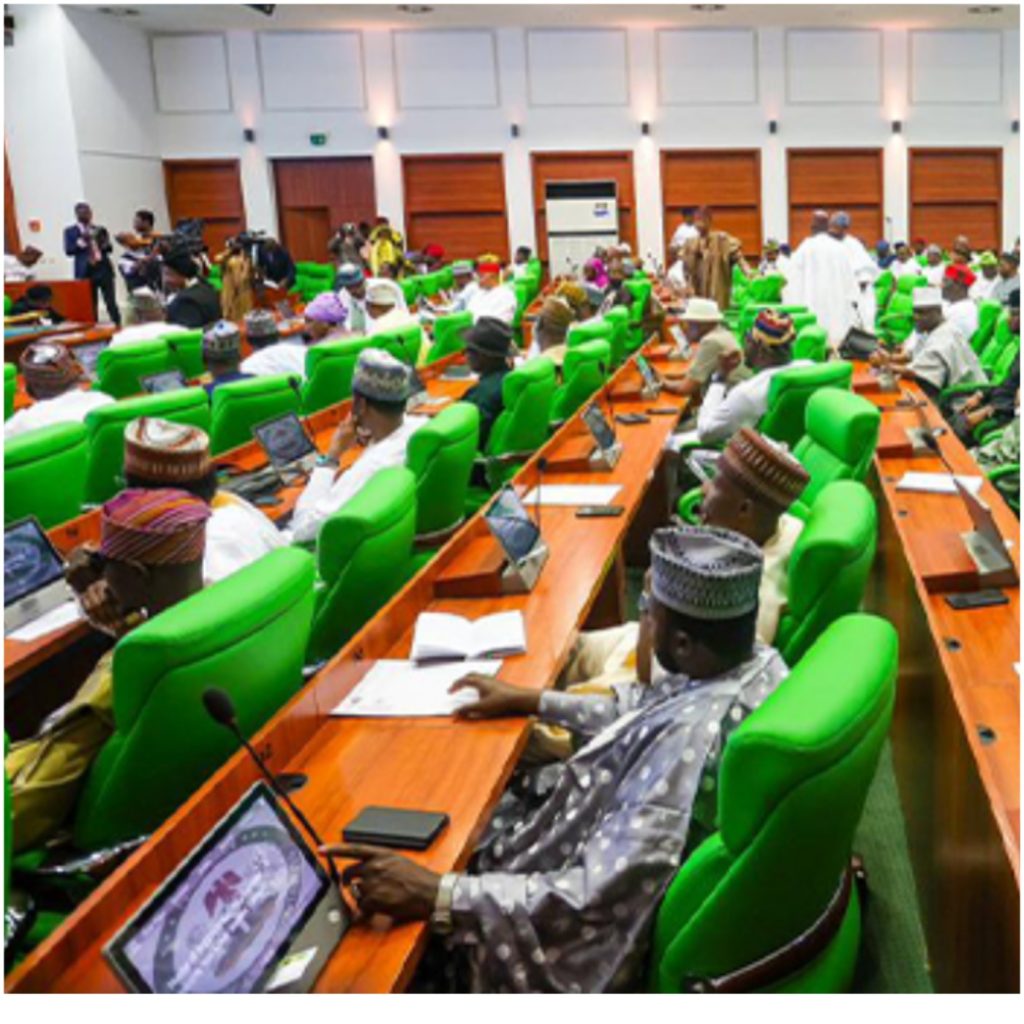 BREAKING: Six Rivers Rep members dump PDP for APC