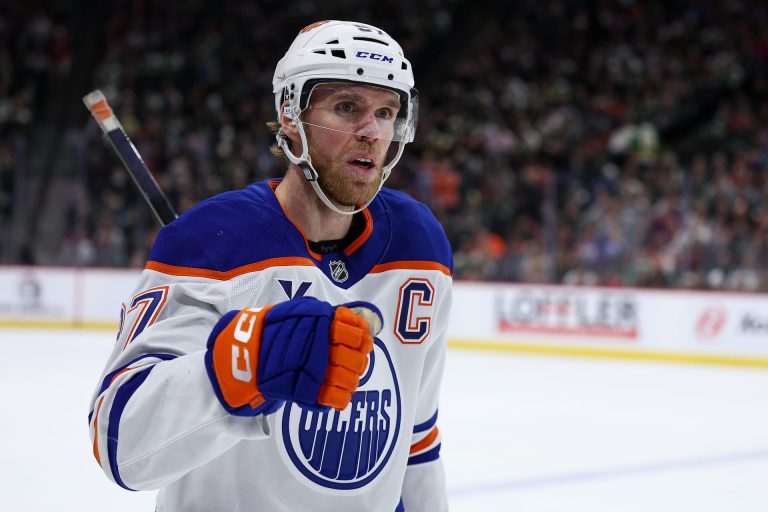 NHL: Edmonton Oilers at Minnesota Wild - Source: Imagn