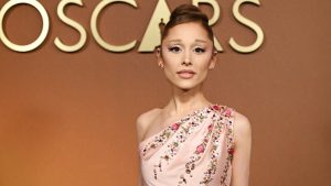 Ariana Grande Reacts To 6 7 Meme With Adam Sandler 300x169