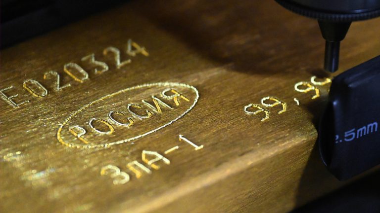 China sets new monthly record for Russian gold purchases – media — RT Business News