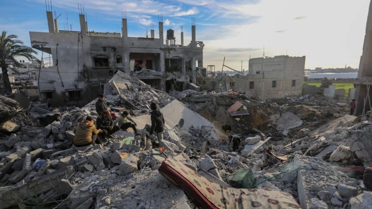 Hamas denies responsibility for Rafah blast — RT World News