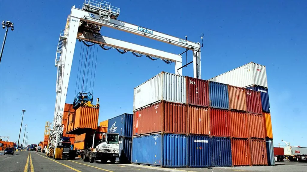 Ship calls at Nigerian ports jump to 8.5% as cargo hits 33.5m MT in Q3