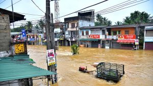 Sri Lanka Cyclone Leaves Thousands Without Power 300x169