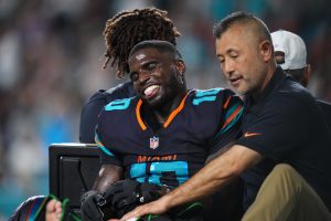 Tyreek Hill Dolphins Future Uncertain Amid Trade Rumors 300x200