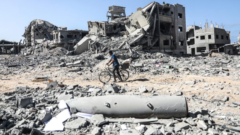 Can outside forces forge peace in Gaza? — RT World News