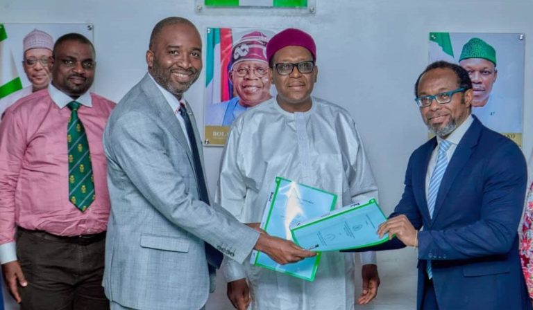 Hospital & Institute Sign MoU on Vaccine Development in Nige