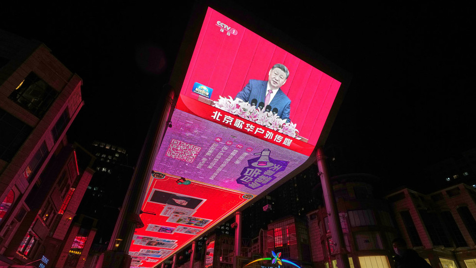 Xi vows ‘unstoppable’ reunification with Taiwan — RT World News