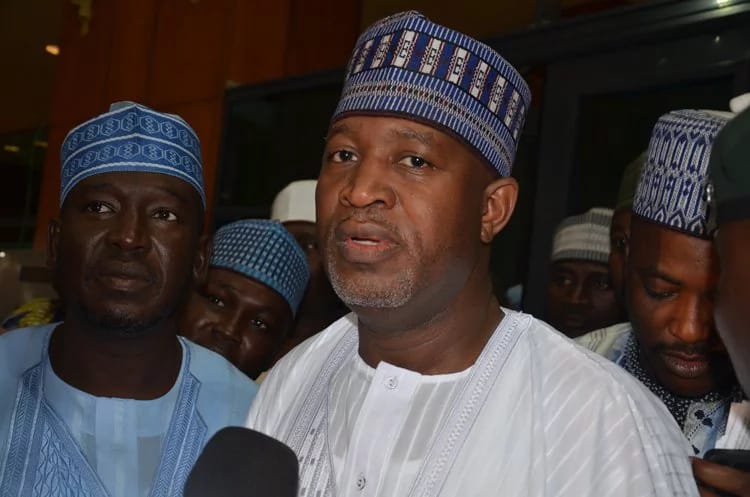 EFCC’s failure to provide document stalls Sirika, others’ trial — Daily Nigerian