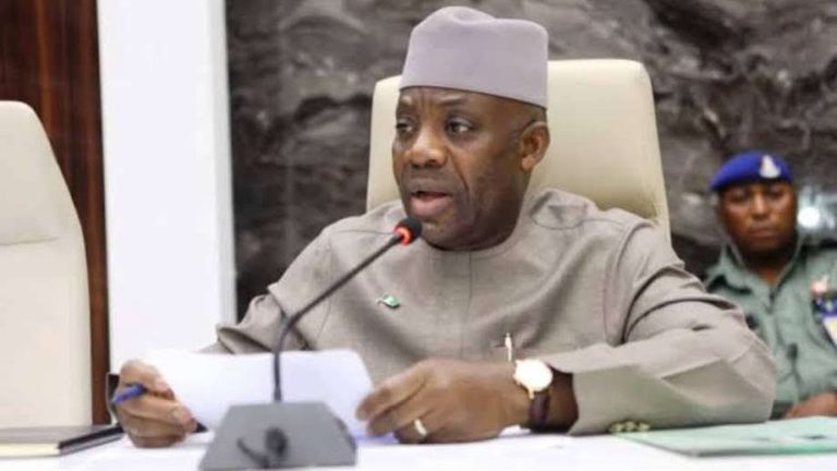Nigerian govt unveils reusable textbook policy to cut education costs — Daily Nigerian