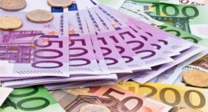Euro Surges Past 120 Amid Dollar Slide 300x162