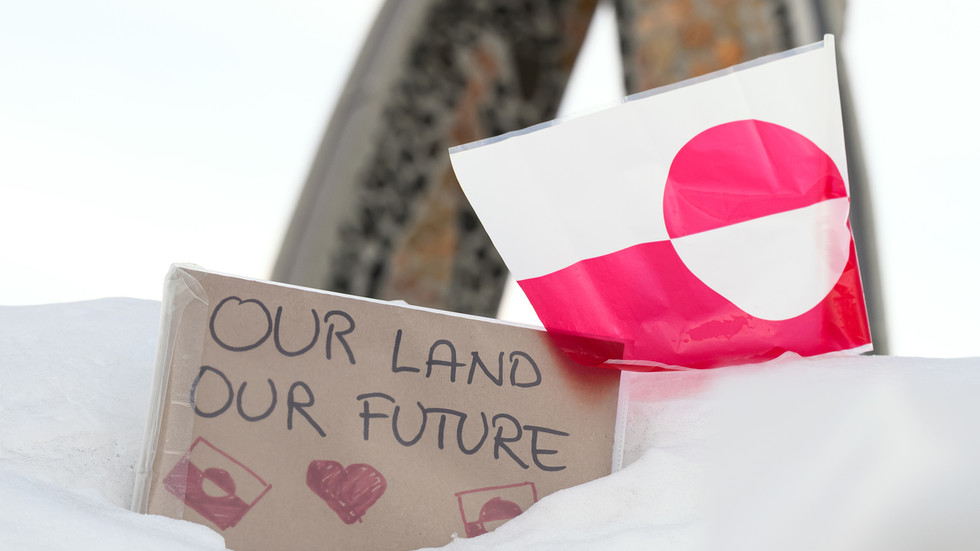 Denmark tells Trump to stop Greenland ‘threats’ — RT World News