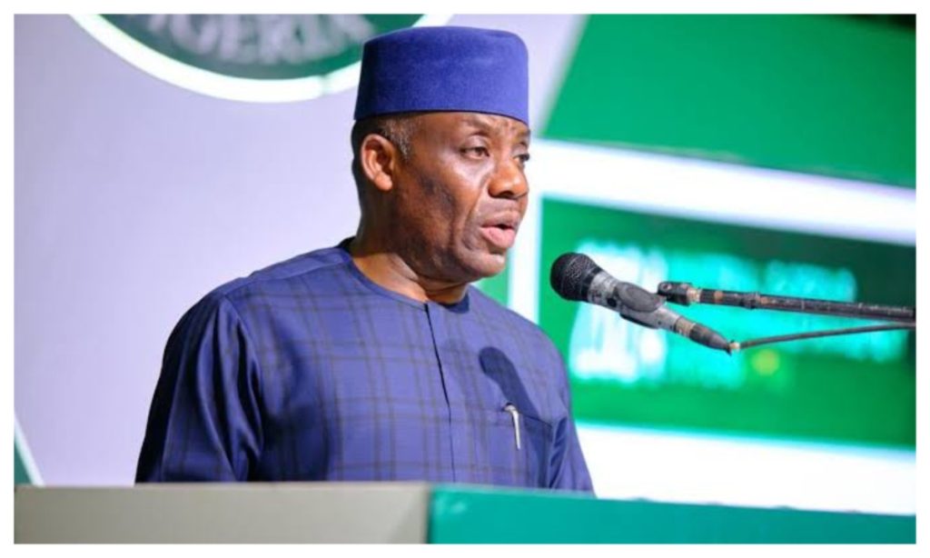 No Nigerian student left behind - Federal govt debunks scholarship abandonment rumors