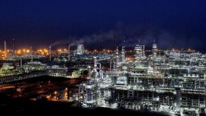 Reliance Seeks US Approval To Buy Venezuelan Oil Amid Russia 300x169