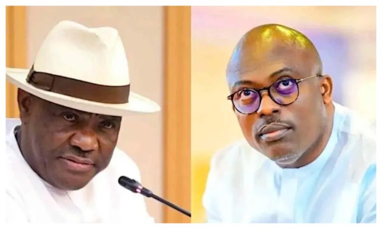 Rivers crisis: "Wike you no be God" - Fubara’s supporters chant as they storm streets (VIDEO)
