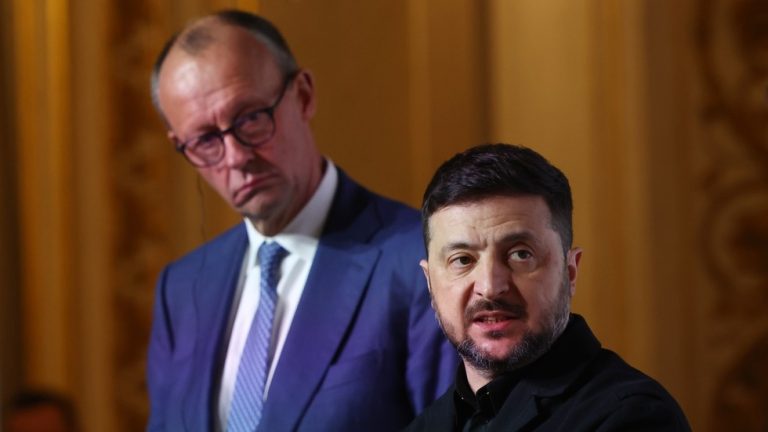 Merz rejects Zelensky’s ‘concrete date’ for EU membership — RT World News