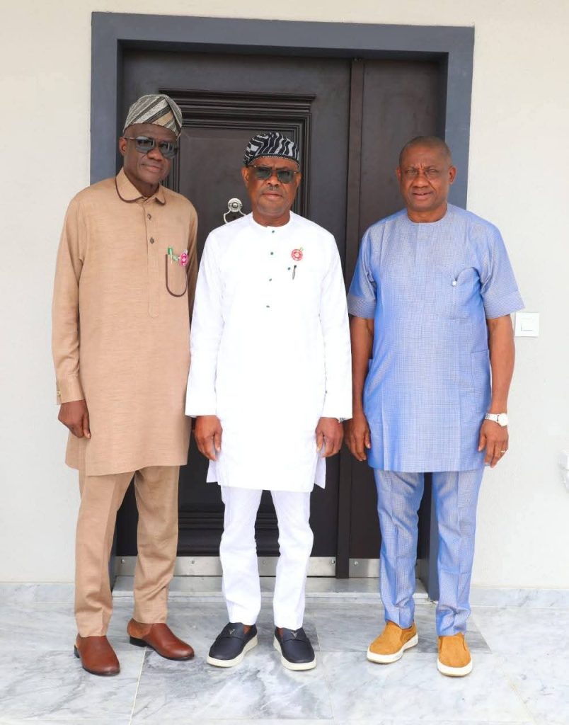 2027: Wike meets Rivers PDP, APC chairmen