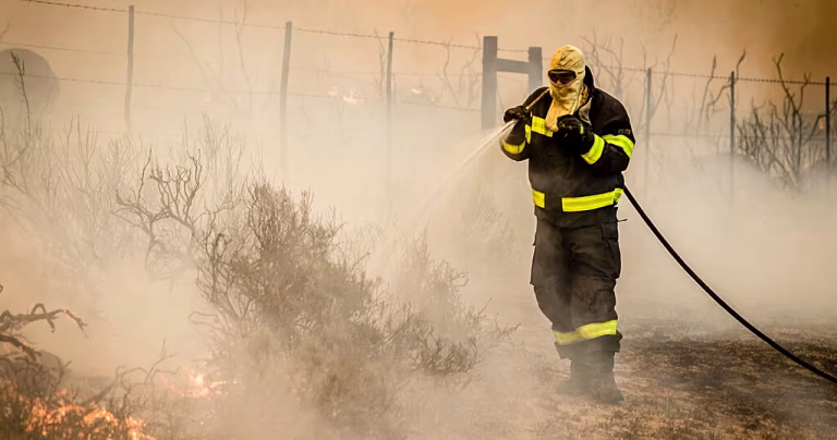 Fire crews battle to contain wildfires east of Cape Town