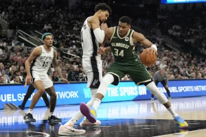 Bucks Vs Spurs Preview And Betting Tips Tonight 300x200