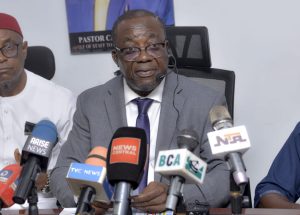 Umuahia Landlords Given 4 Weeks To Renovate Dirty Buildings 300x215