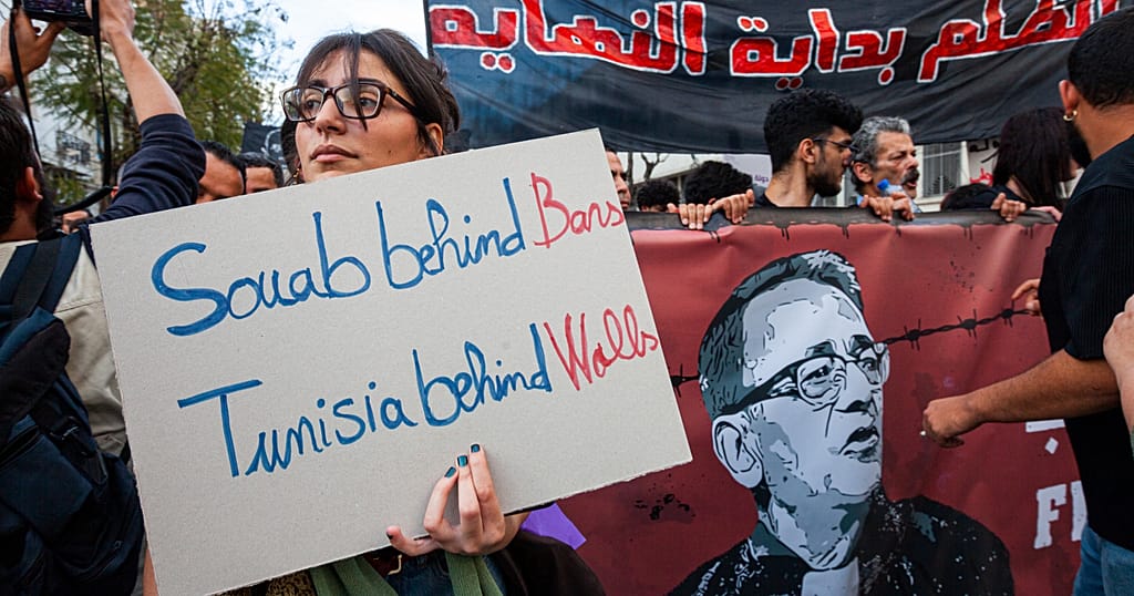 Tunisian lawyer jailed by anti-terror court released from prison