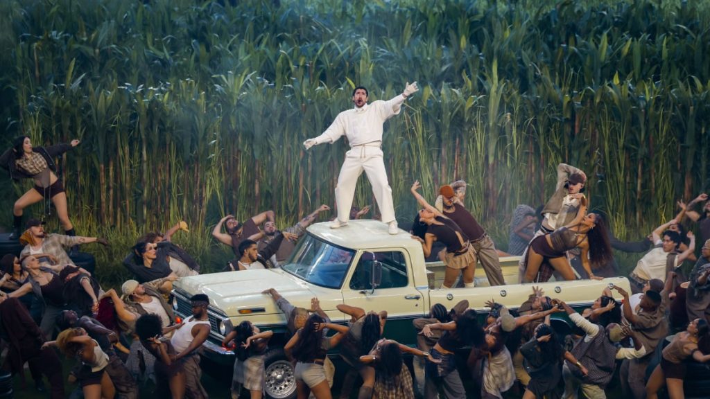 Bad Bunnys Super Bowl halftime show stuns the internet