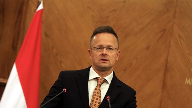 Hungary blocks EU loan to Ukraine — RT World News