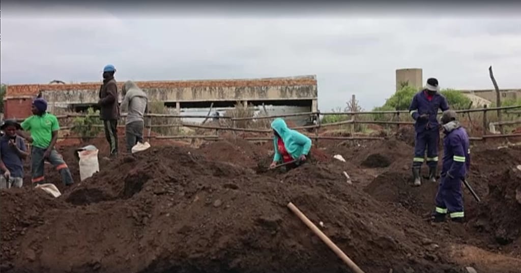 Gold rush fever grips township outside South African city of Springs