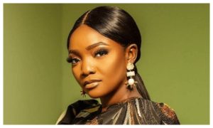 Simi Defends Old Tweets Stands By Anti Rape Comments 300x180