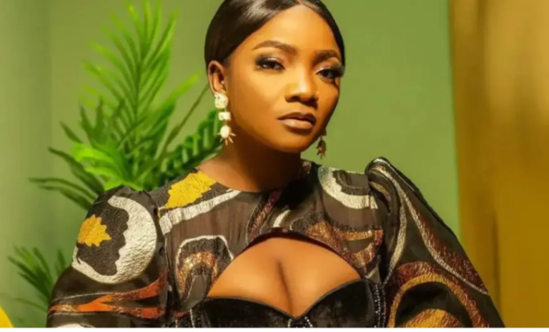 Rapists should be castrated, burnt alive - Singer Simi