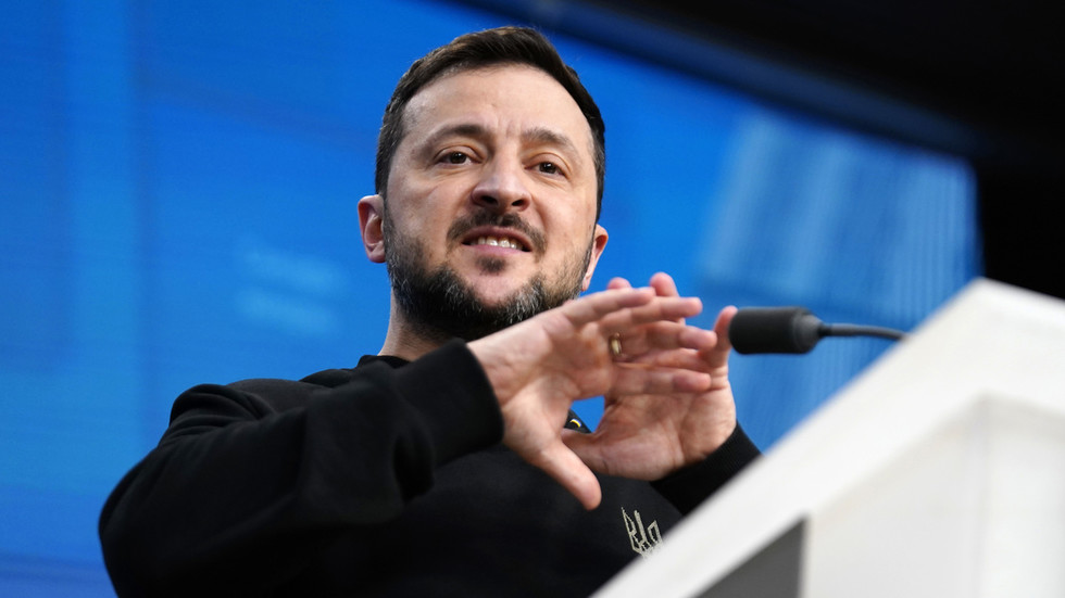 Zelensky tried to kill the chance for Russia-Ukraine peace, again — RT World News