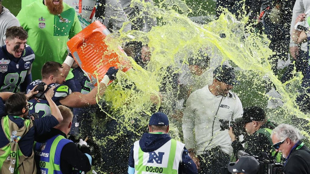 Football fans are betting on the Gatorade shower color. What color was it?