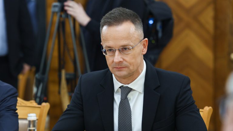 Hungary sues EU over Russian energy ban — RT World News