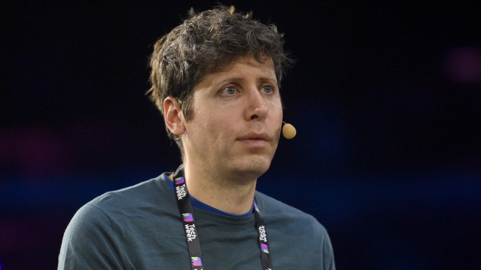 OpenAI strikes deal with Pentagon — RT Business News