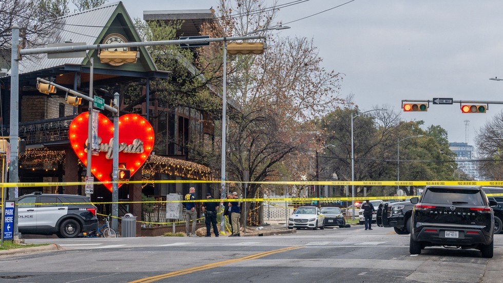 US mass shooting possibly motivated by Iran strikes – media (VIDEOS) — RT World News