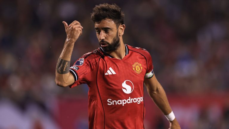 EPL: Bruno Fernandes gives Man Utd two conditions to stay at club