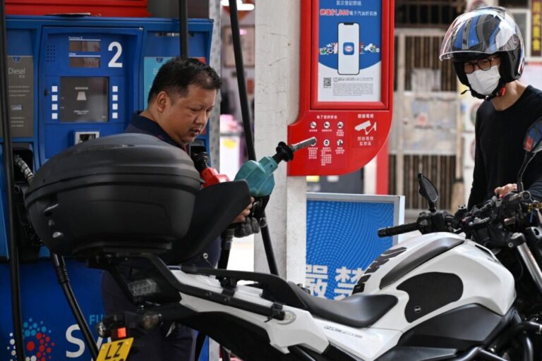 Crude Tumbles, Stocks Rally On Hopes For Iran War De-escalation