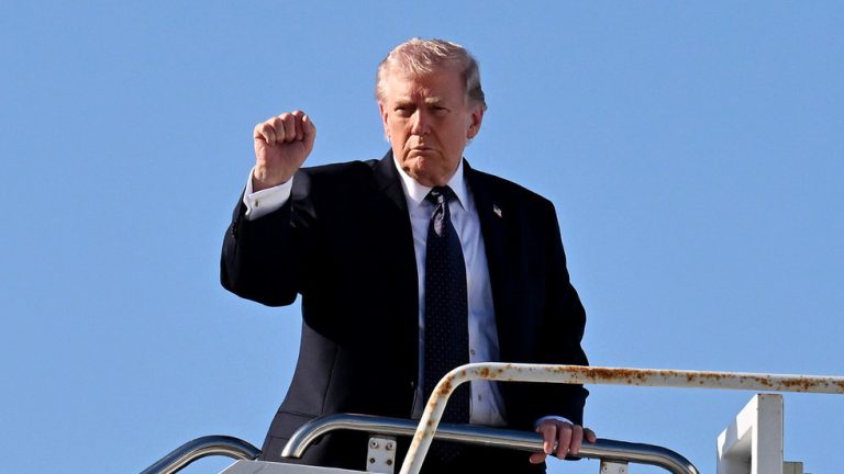 Trump dismisses negative polling on Iran attack — RT World News