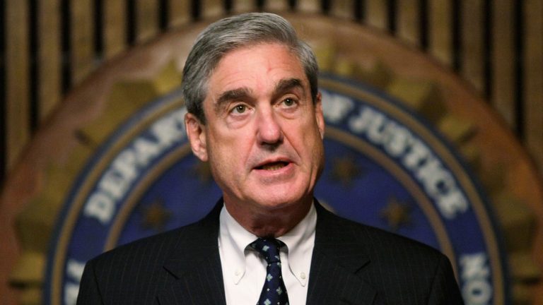 Trump cheers death of Russiagate special counsel — RT World News