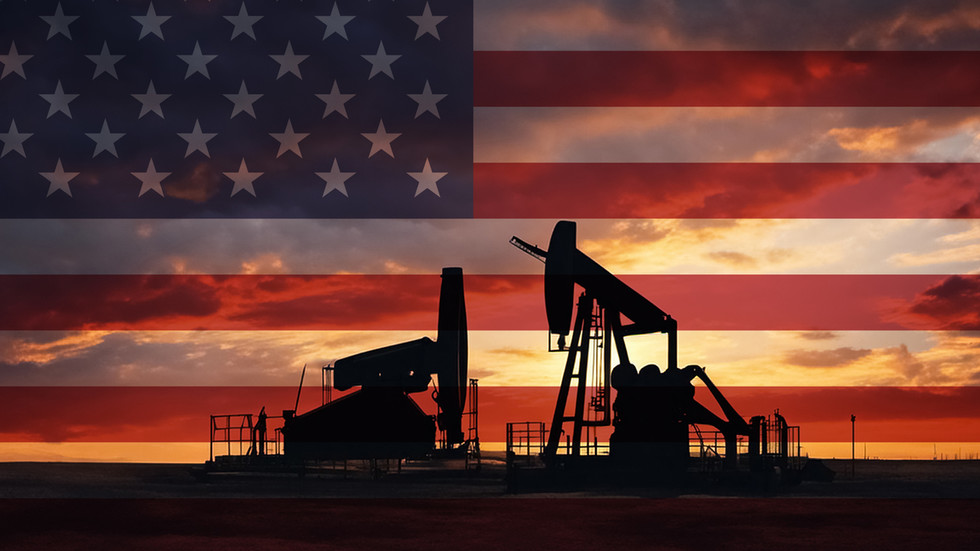 Iran war could bring billions to US energy firms – FT — RT Business News