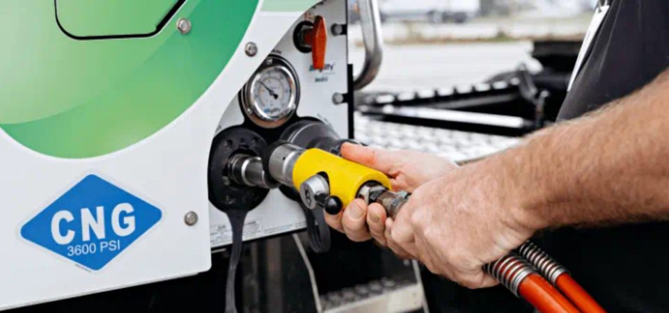 Nigerian Govt commissions CNG station to boost domestic supply