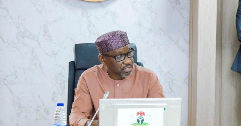 Nigeria steps up talks on $20bn gas pipeline to Europe