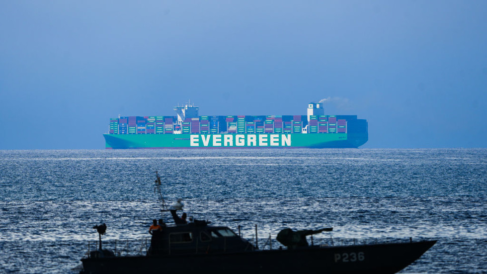 Sri Lanka attempting to ensure security of second Iranian warship – minister  — RT World News