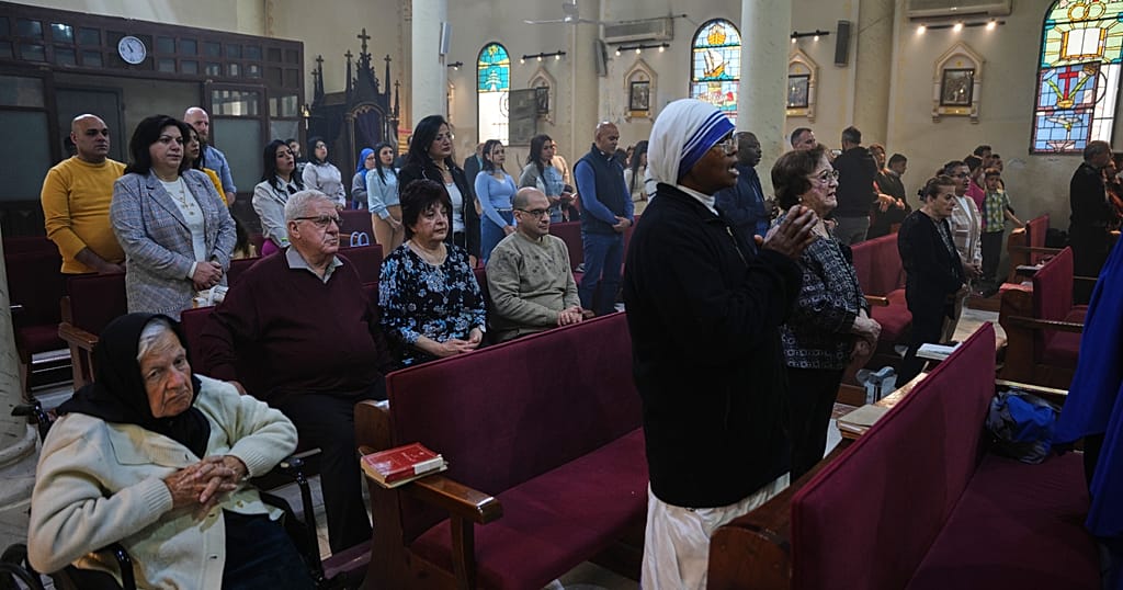 Orthodox Christians in Gaza mark Palm Sunday with church service